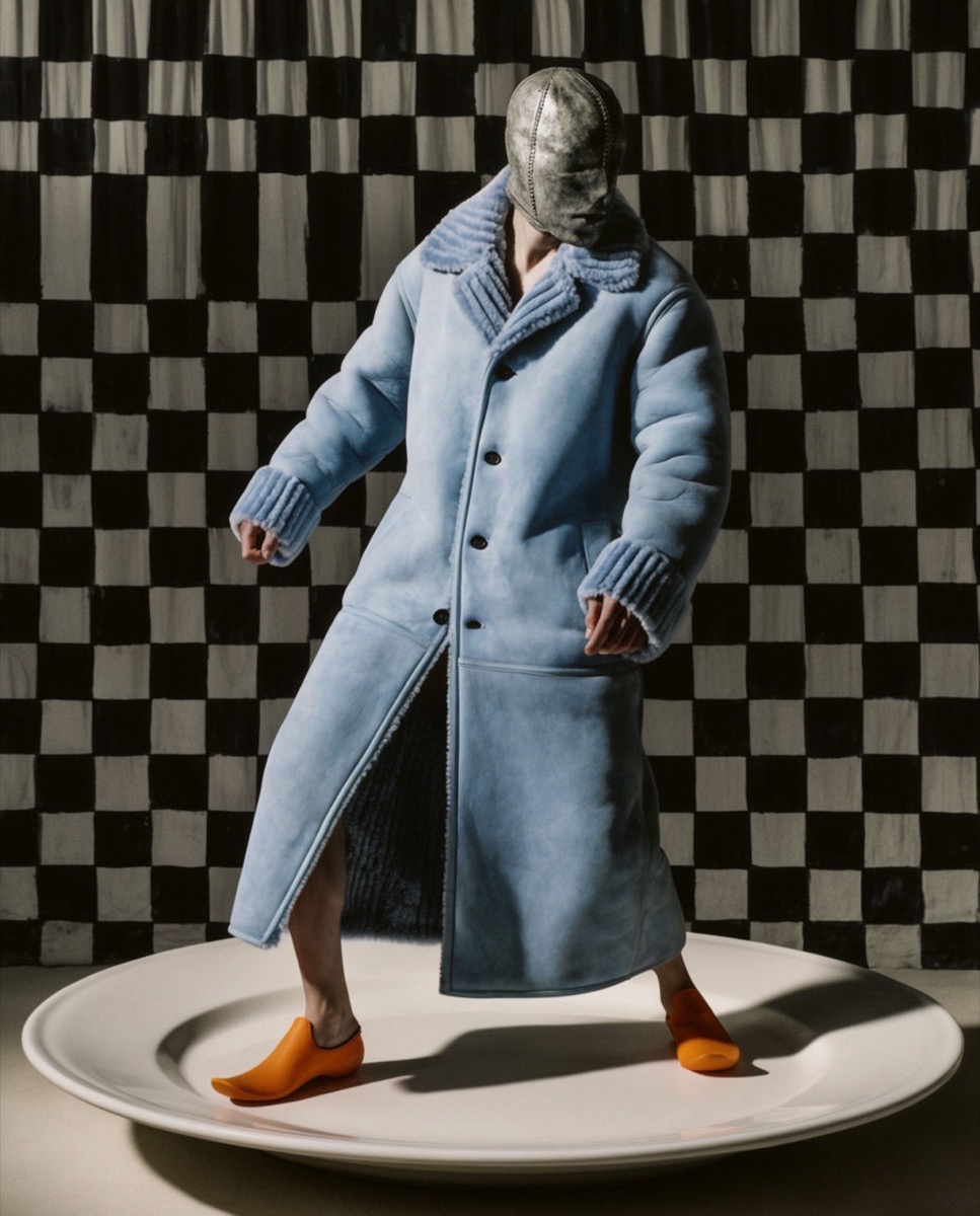 Conceptual Fashion Editorial — 4