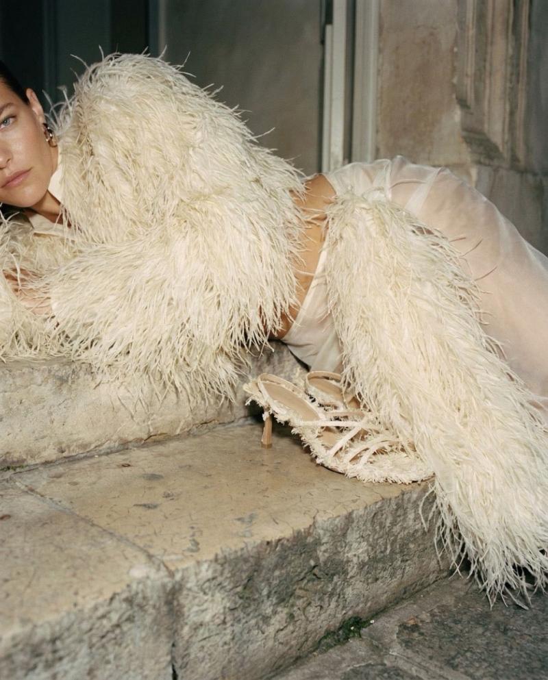 Editorial 06