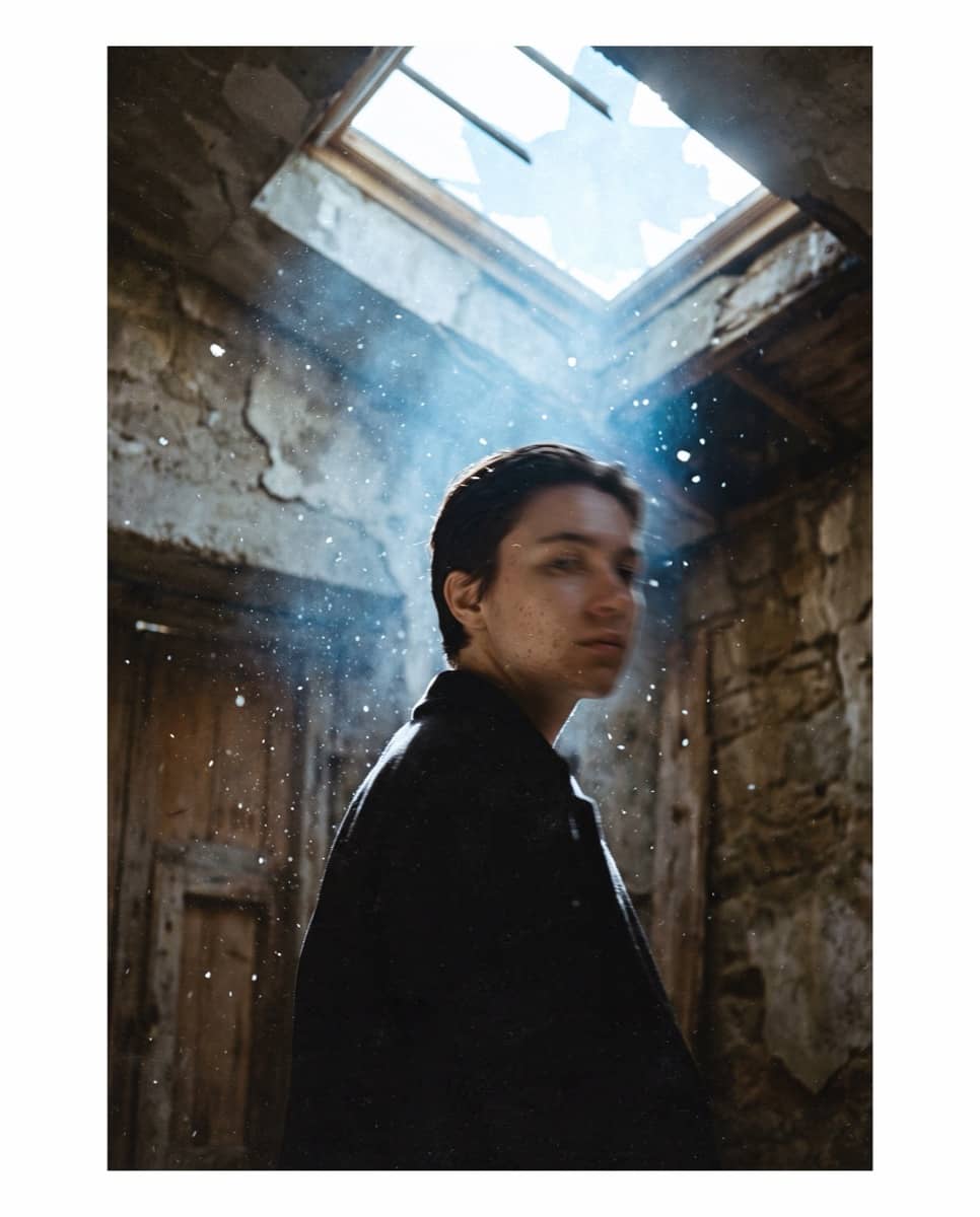 inspiracion en la bola negra – Editorial photography by The Ritual Agency (5)